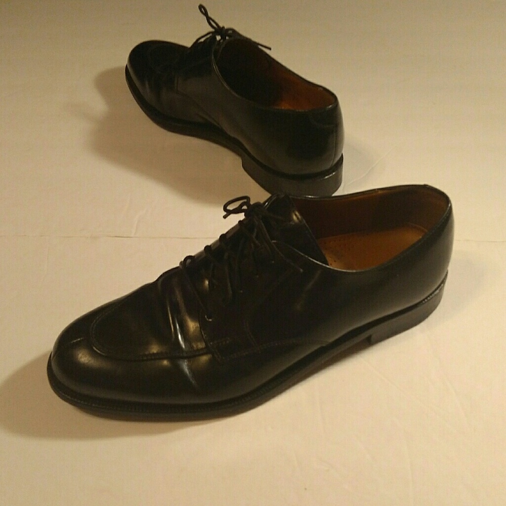 Cole Haan dress shoes - Picture 1 of 1